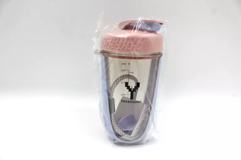 SHAKER BOTTLES Z KULKĄ