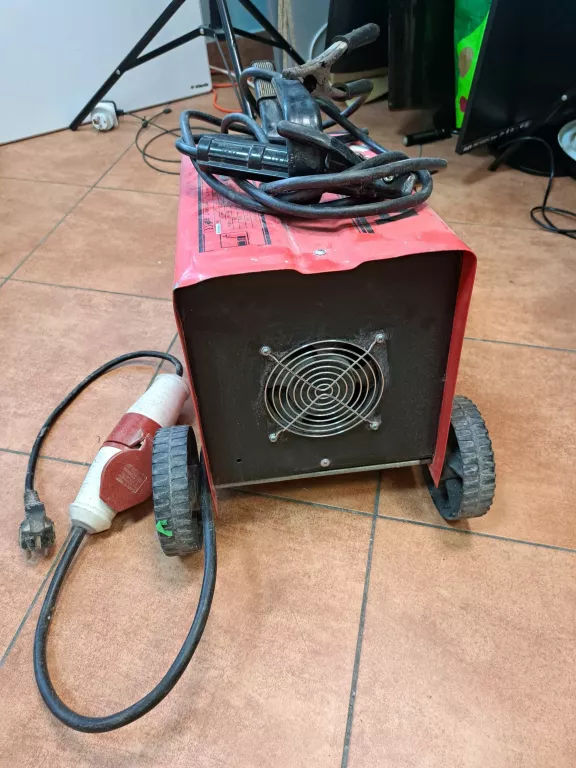 spawarka-inwertorowa-bester-model-ce175a-ean-gtin-3615613332928