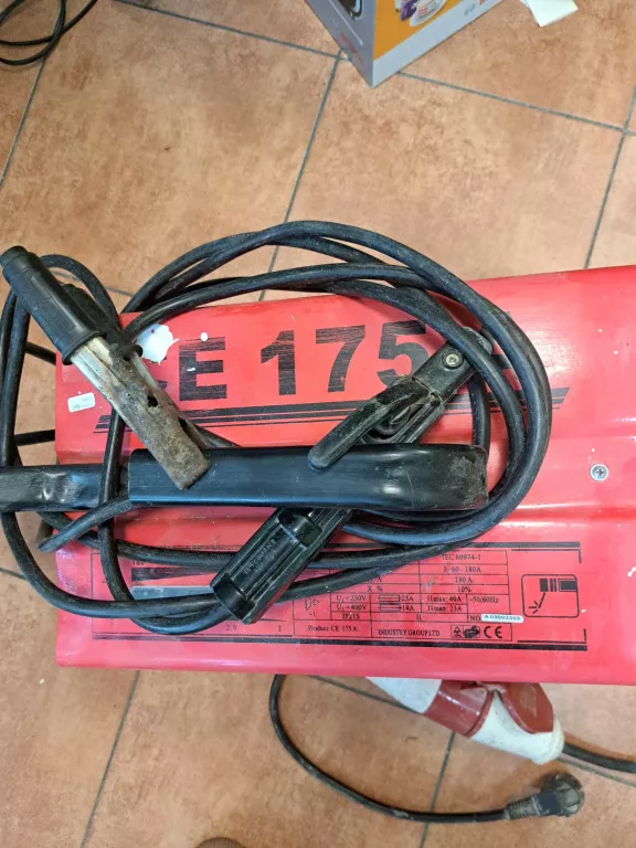 spawarka-inwertorowa-bester-model-ce175a-stan-11323-2