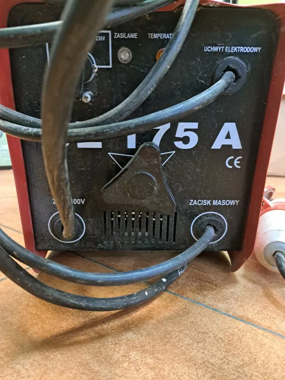 spawarka-inwertorowa-bester-model-ce175a-kod-producenta-b18258-1