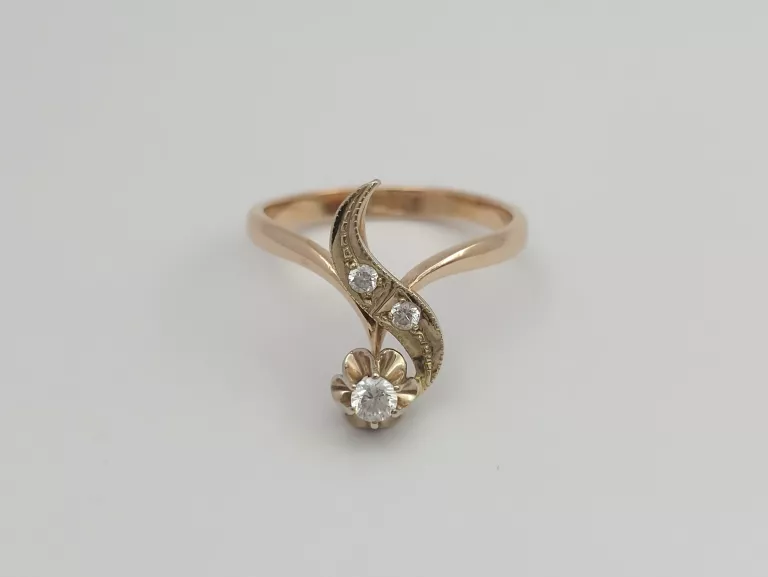 zloty-pierscionek-585-14k-r17-318g-kolor-dominujacy-205826-225106