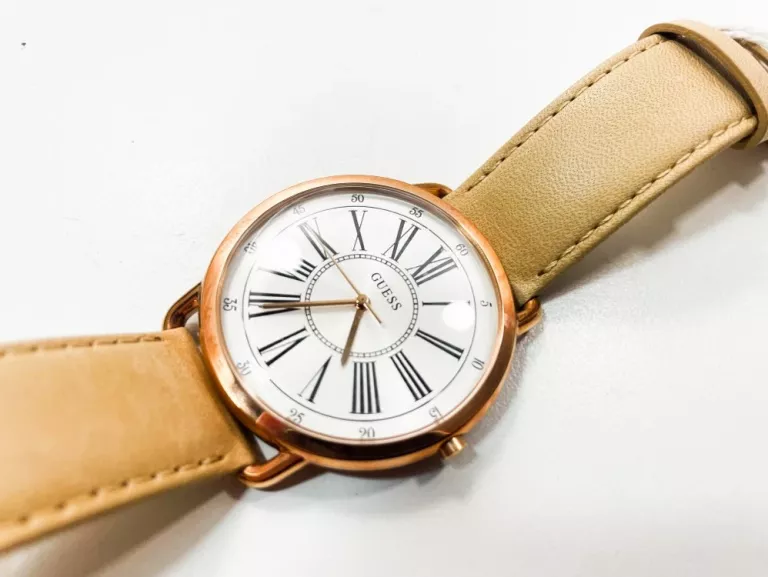 guess-zegarek-damski-u1068l5-240716028-stan-11323-2