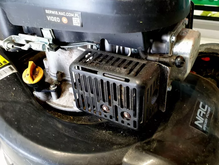 kosiarka-spalinowa-nac-lp3390-zakres-regulacji-wysokosci-koszenia-25