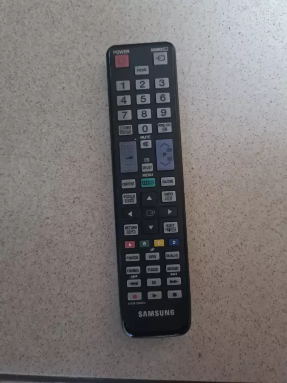 TELEWIZOR SAMSUNG UE32D4000NW + PILOT