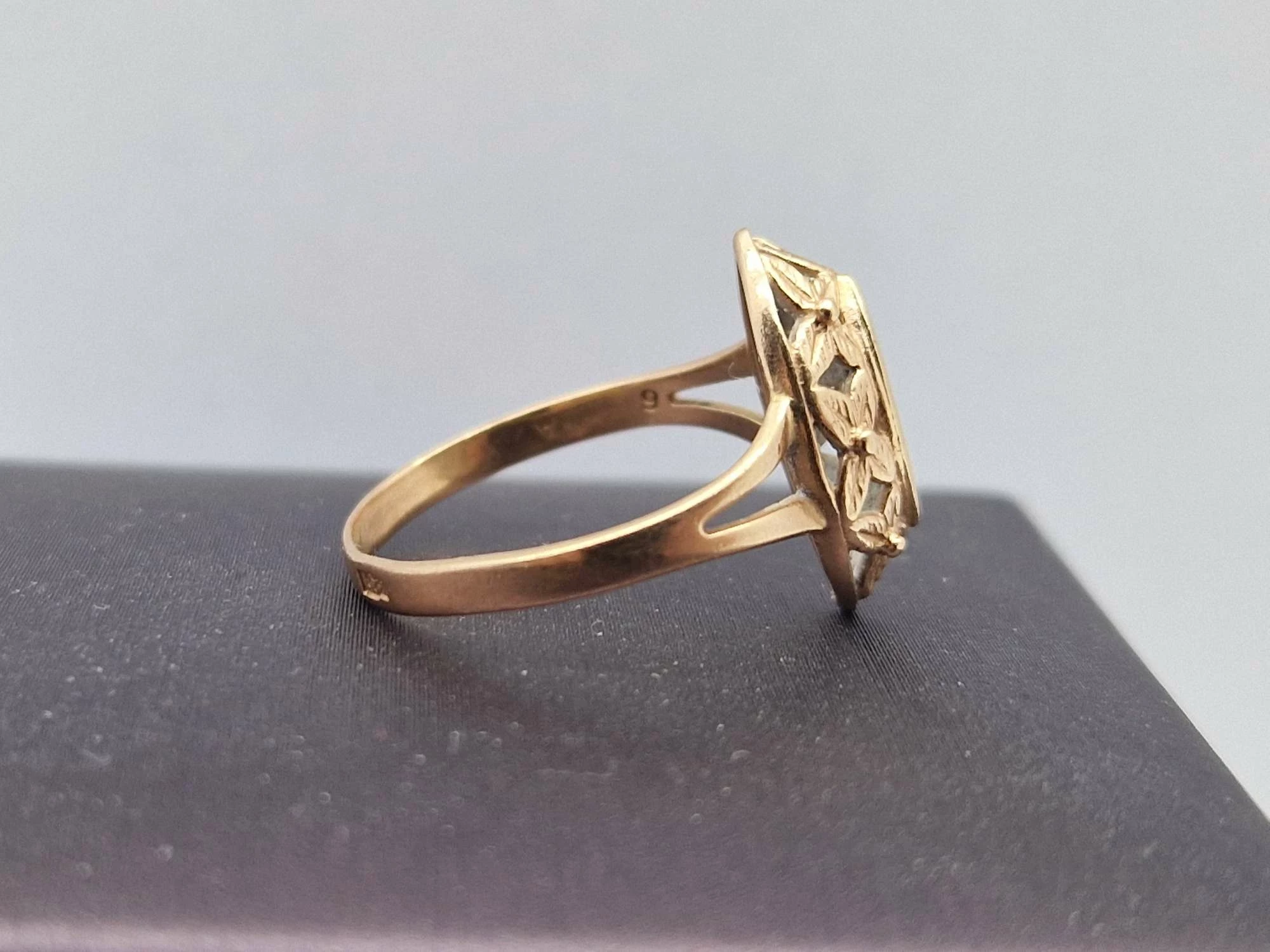 zloty-pierscionek-waga-223g-pr585-r16-rodzaj-wyrob-jubilerski