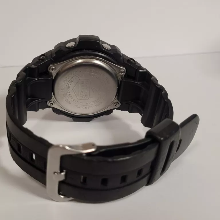 ZEGAREK CASIO AWG-M100B-1AER