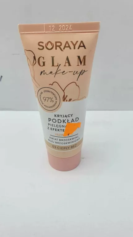 SORAYA GLAM KRYJĄCY PODKŁAD PIELĘGNACYJNY 03 CIEPŁY BEŻ 30 ML