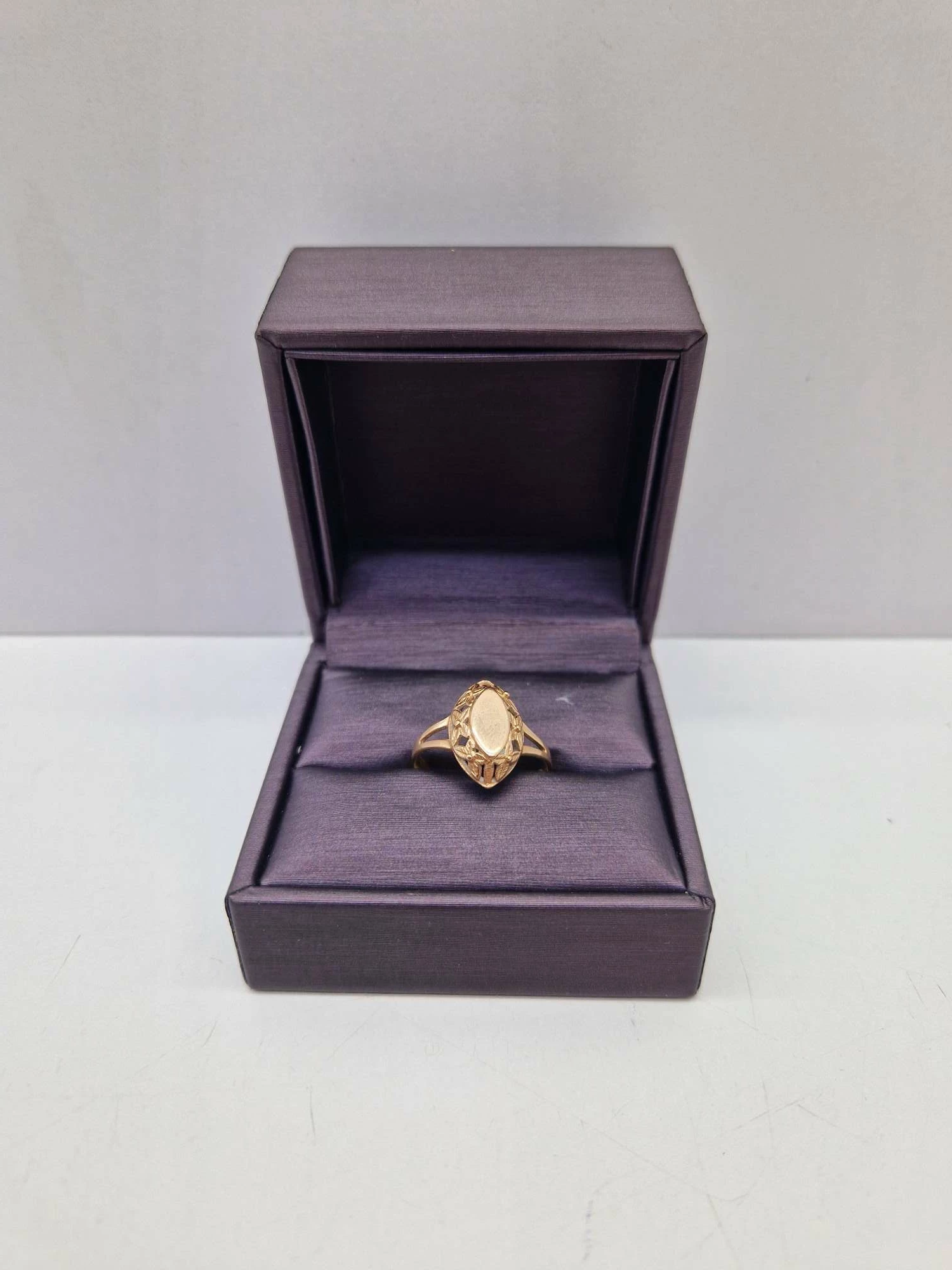 zloty-pierscionek-waga-223g-pr585-r16-stan-uzywany