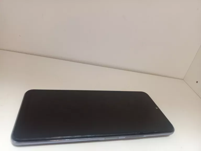 telefon-vivo-y76-5g-brak-tacki-na-sim-na-czesci-przekatna-ekranu-658