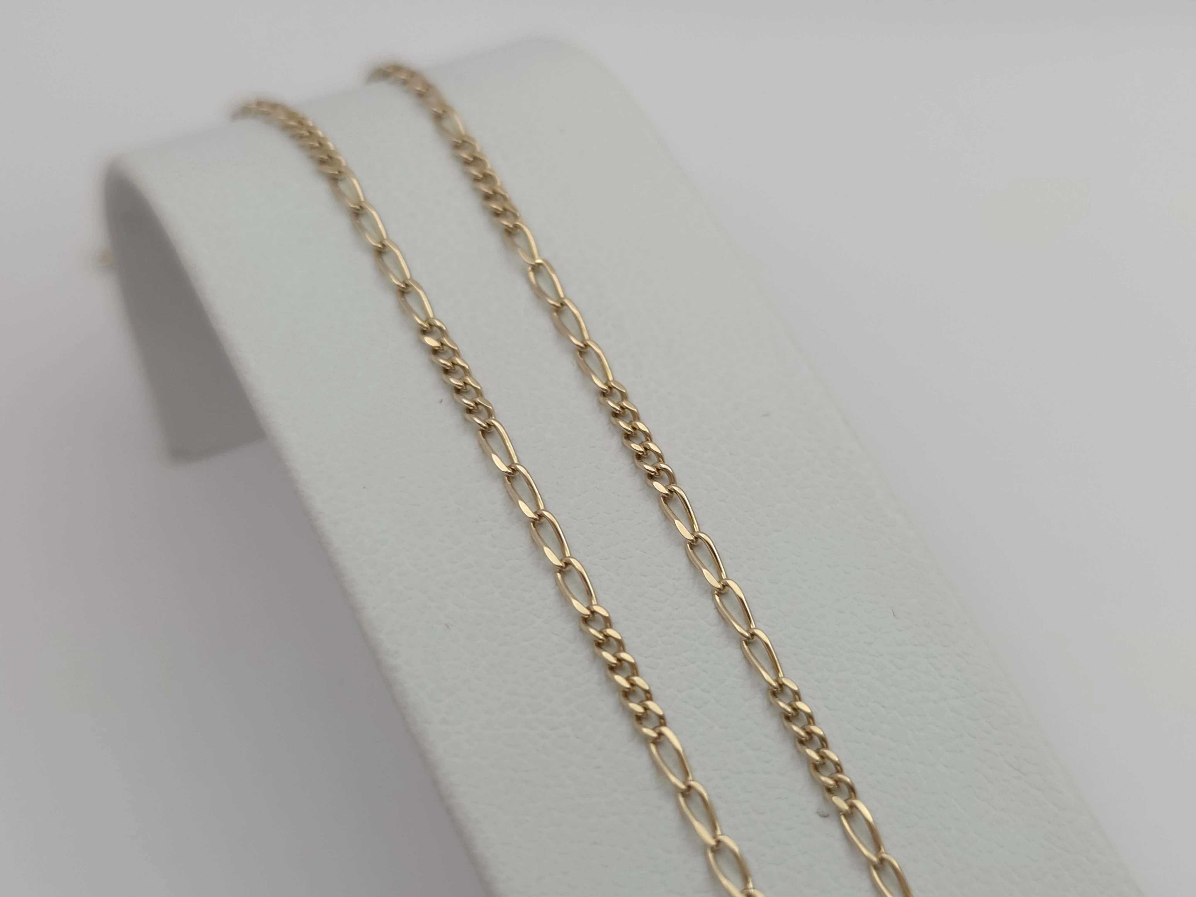 zloty-lancuszek-splot-figaro-375-9k-47cm-245g-rodzaj-2205-2