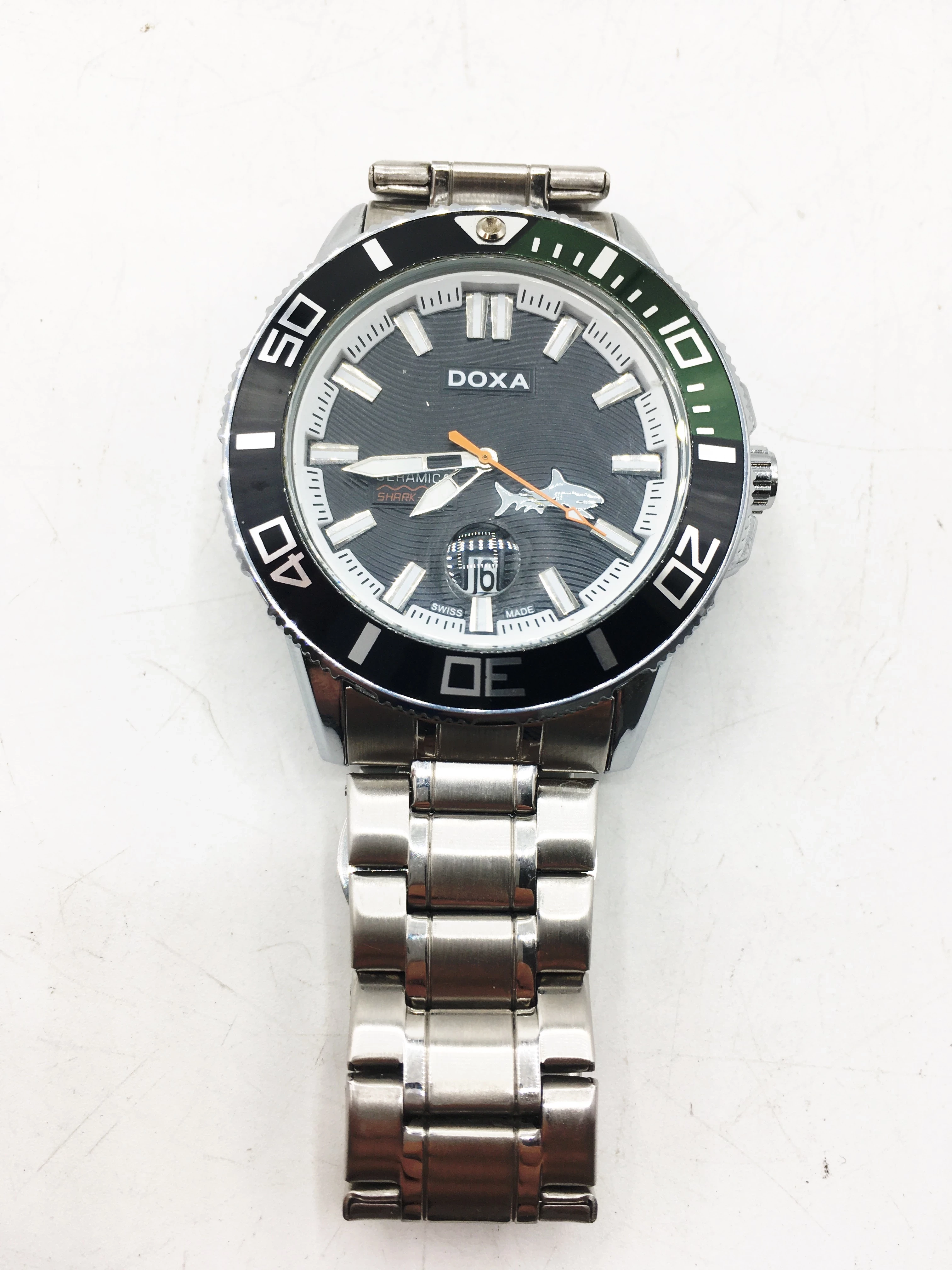 doxa-shark-300-zegarek-stan-uzywany