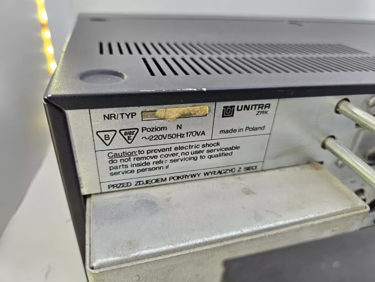 amplituner-unitra-at9100-system-dzwieku-20