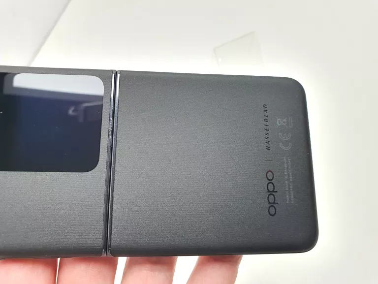 TELEFON OPPO FIND N2 FLIP 8/256 GB