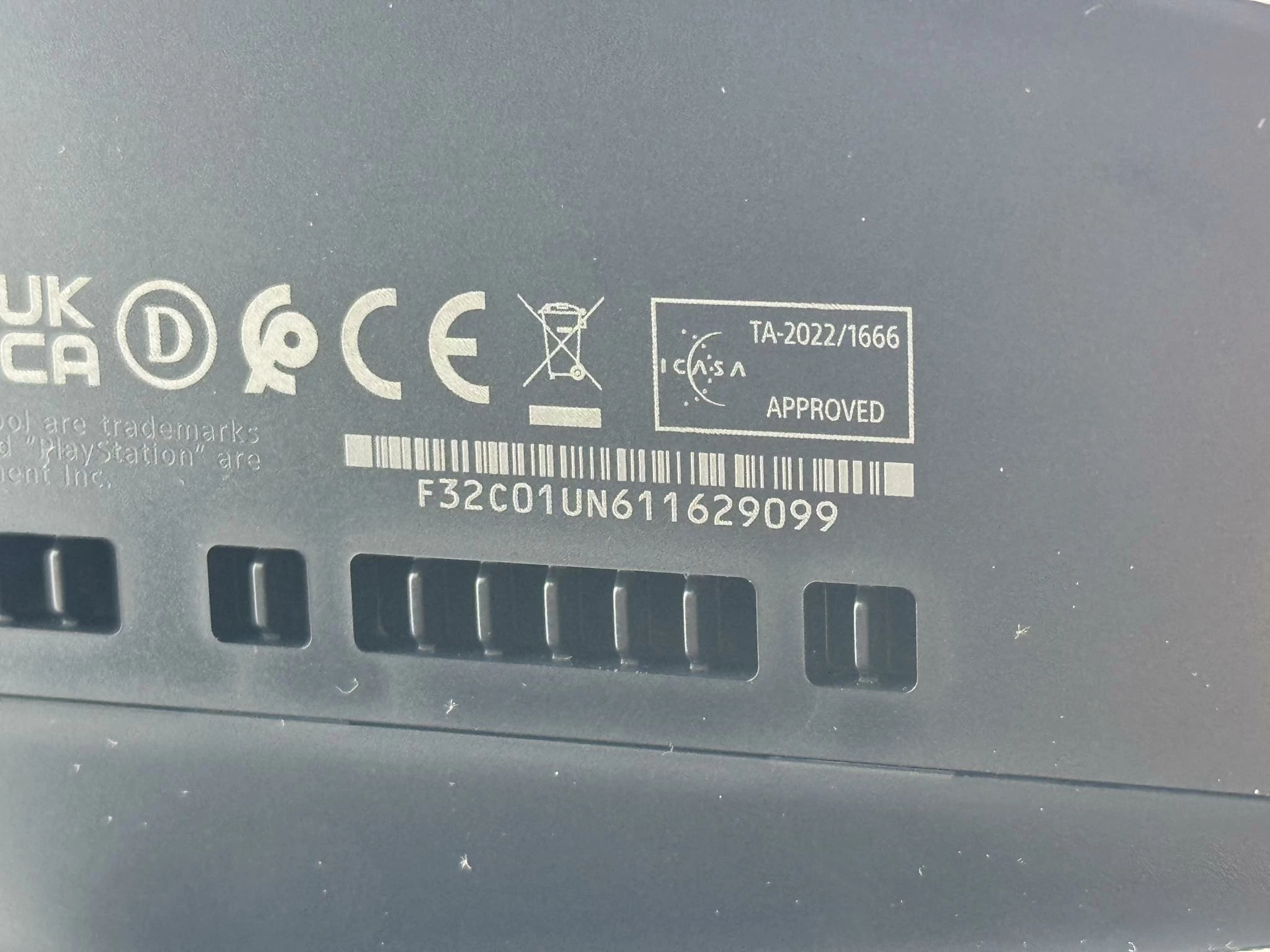 konsola-ps5-digital-sony-playstation-5-digital-edition-ean-gtin-711719577294