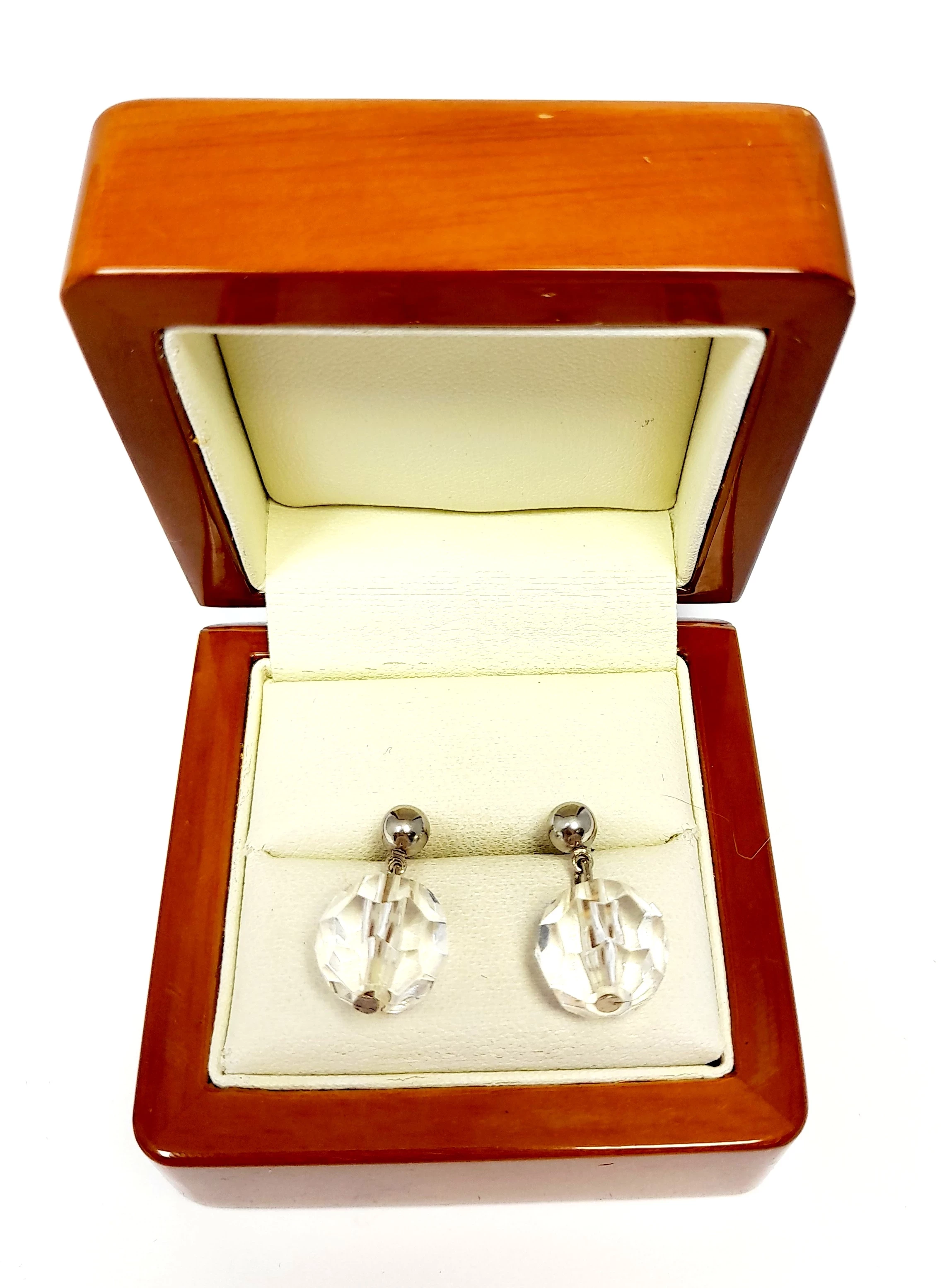 sliczne-srebrne-kolczyki-p925-328g-wolnosci-2-nisko