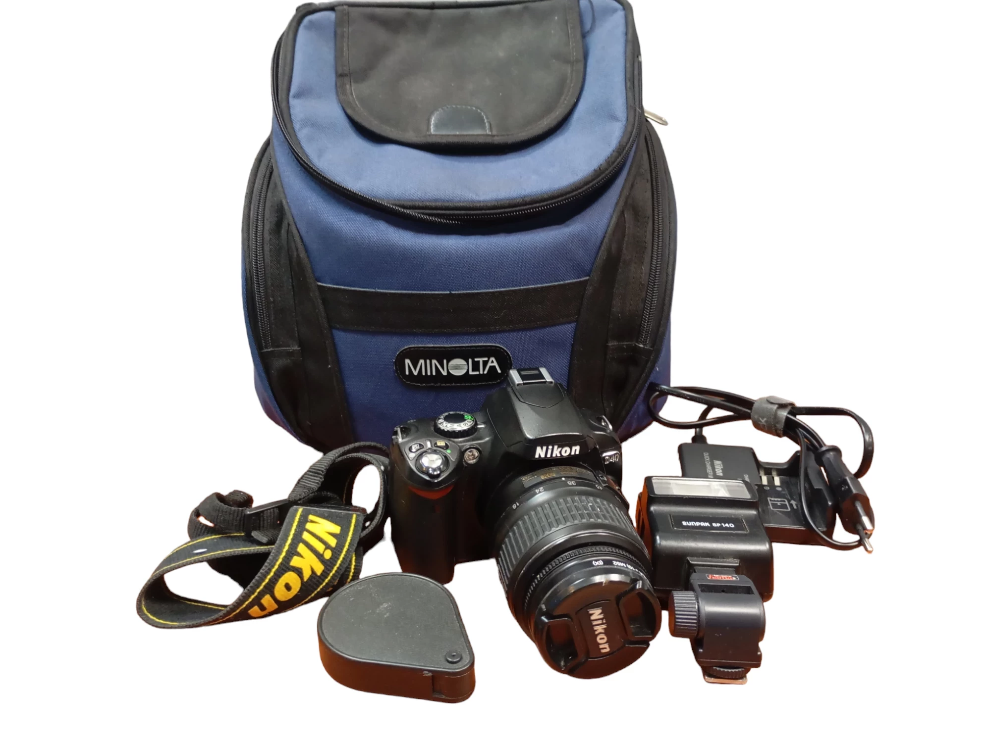 lustrzanka-nikon-d40-obiektyw-torba-i-lad-rynek-31-zlotoryja