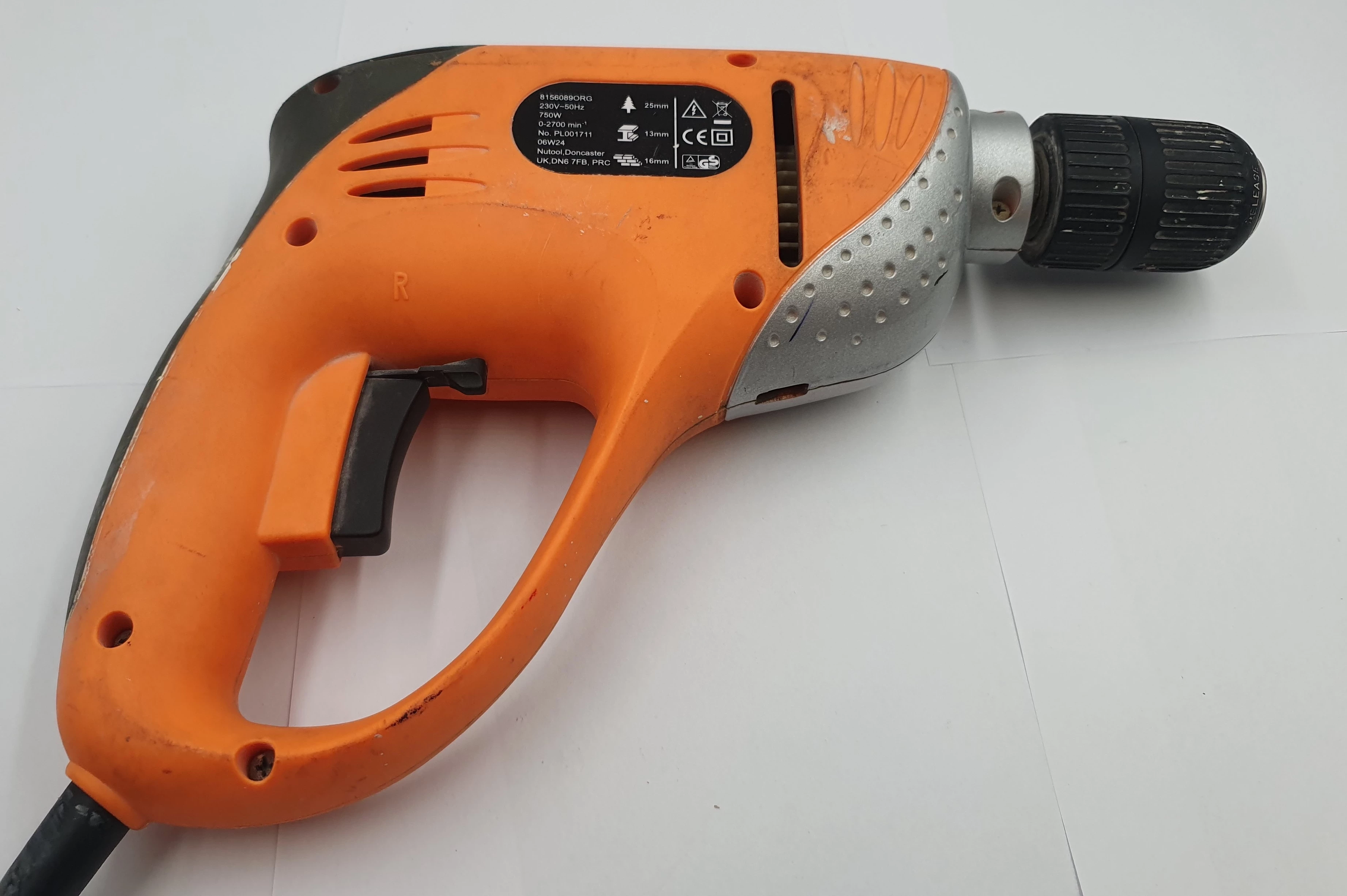 wiertarka-nutool-750-w-waga-wiertarki-2