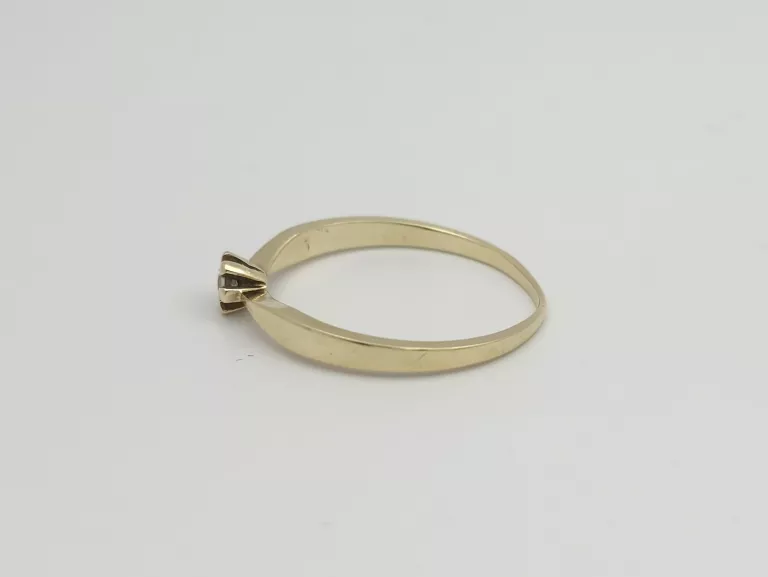 DELIKATNY ZŁOTY PIERŚCIONEK - 585 14K R.16 1,55G