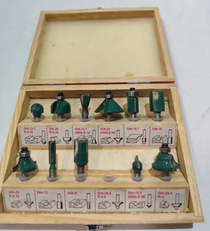 frezarka-makita-m3700-frezy-stalco-stan-uzywany