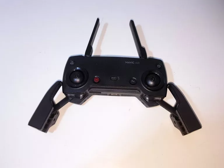 pilot-sterowania-dji-mavic-air-s01a-plwolnosci-3-5-sj-namyslow