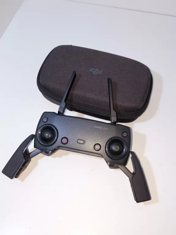 pilot-sterowania-dji-mavic-air-s01a-stan-uzywany