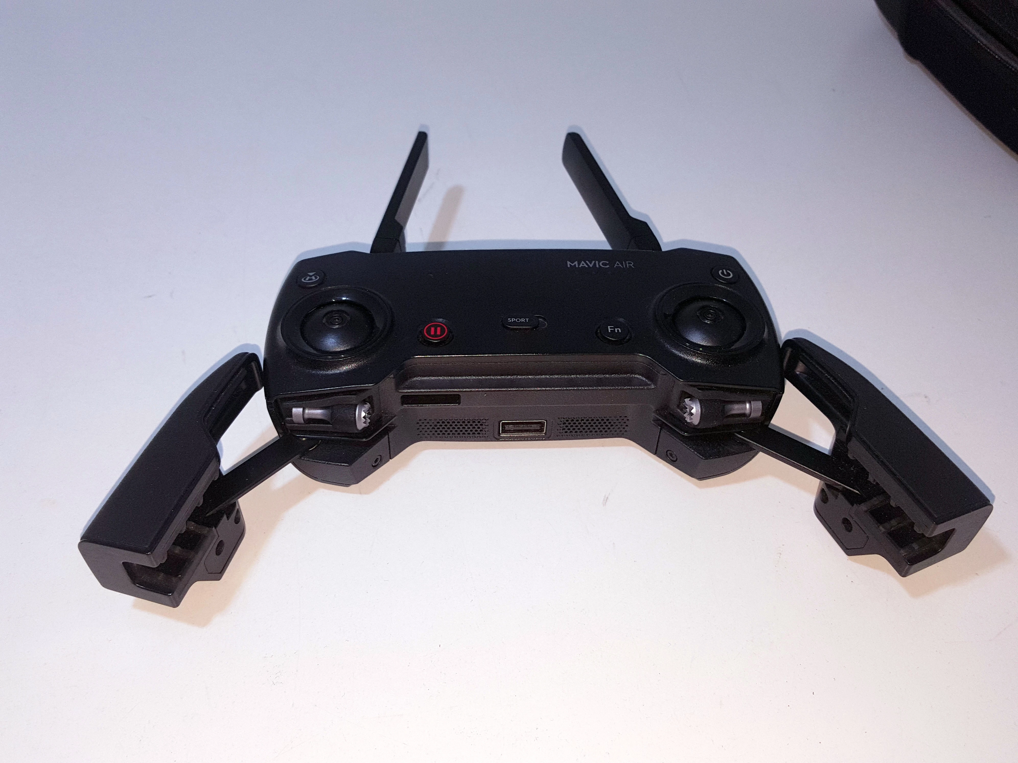 pilot-sterowania-dji-mavic-air-s01a-model-s01a