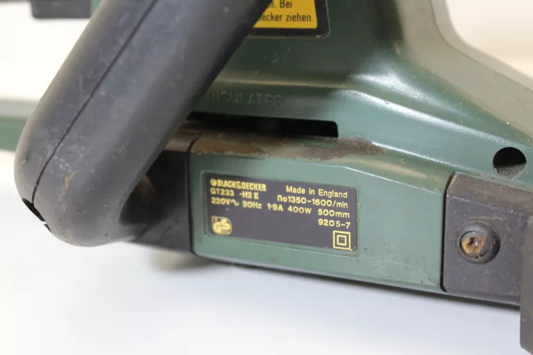NOŻYCE ELEKTRYCZNE BLACK&DECKER GT233 USZKODZONE