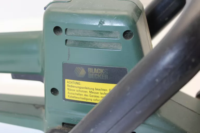 NOŻYCE ELEKTRYCZNE BLACK&DECKER GT233 USZKODZONE