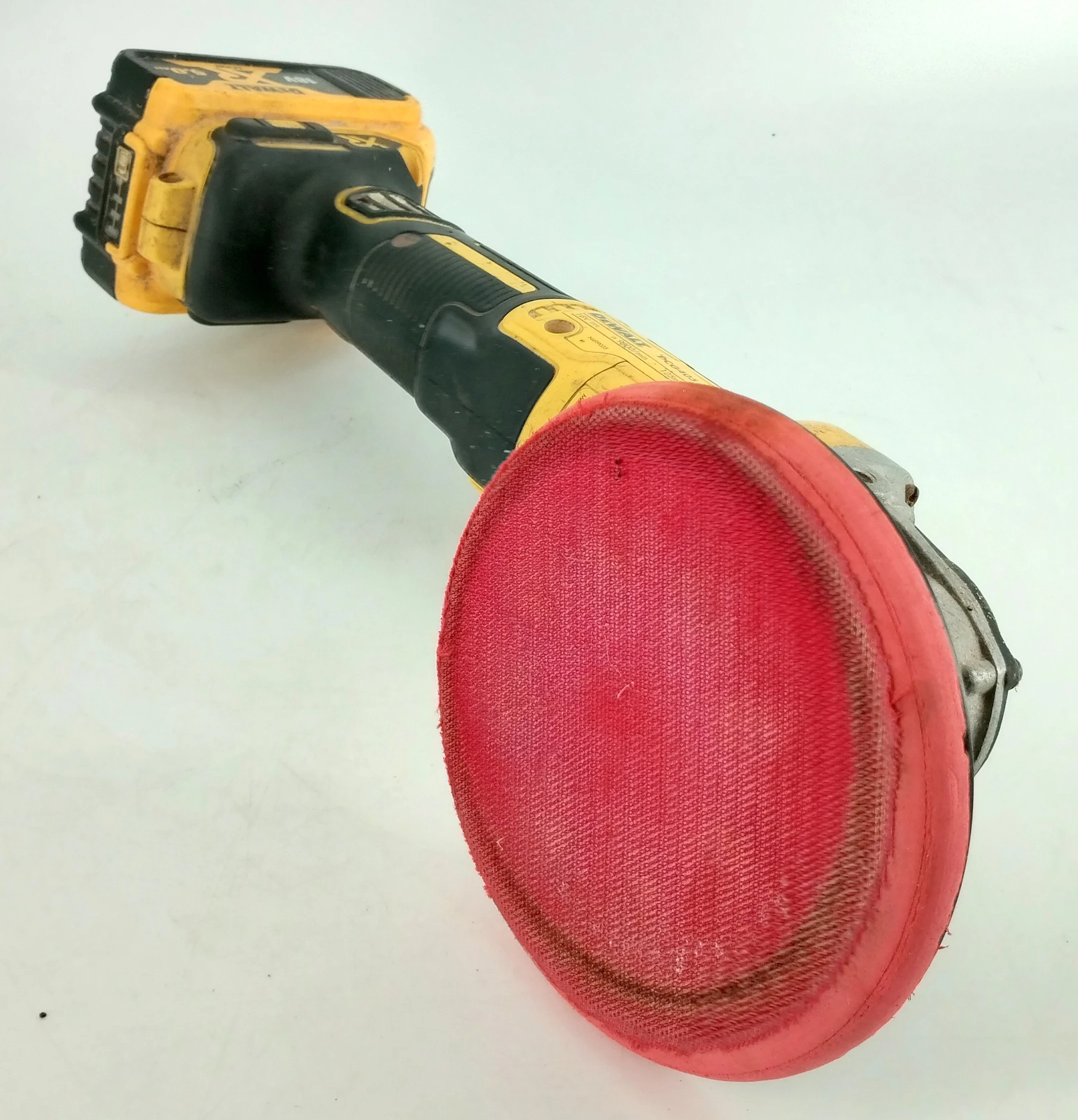 szlifierka-dewalt-d-65509-z-bateria-kod-producenta-dcg405n