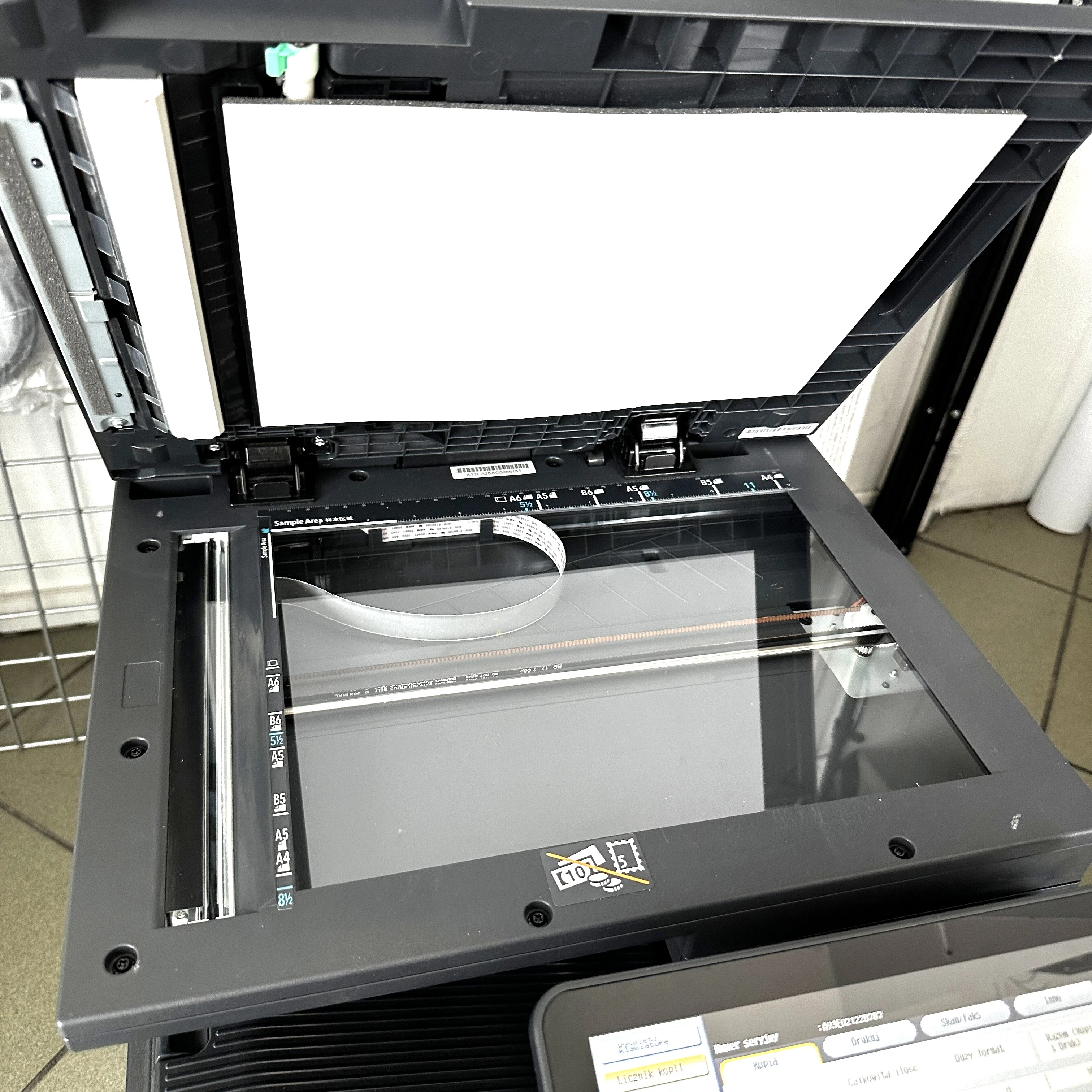 drukarka-laserowa-kombajn-kolor-konica-minolta-c3350i-przebieg-3100-stron-technologia-druku-laserowa-kolor