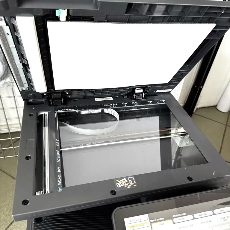 drukarka-laserowa-kombajn-kolor-konica-minolta-c3350i-przebieg-3100-stron-technologia-druku-laserowa-kolor