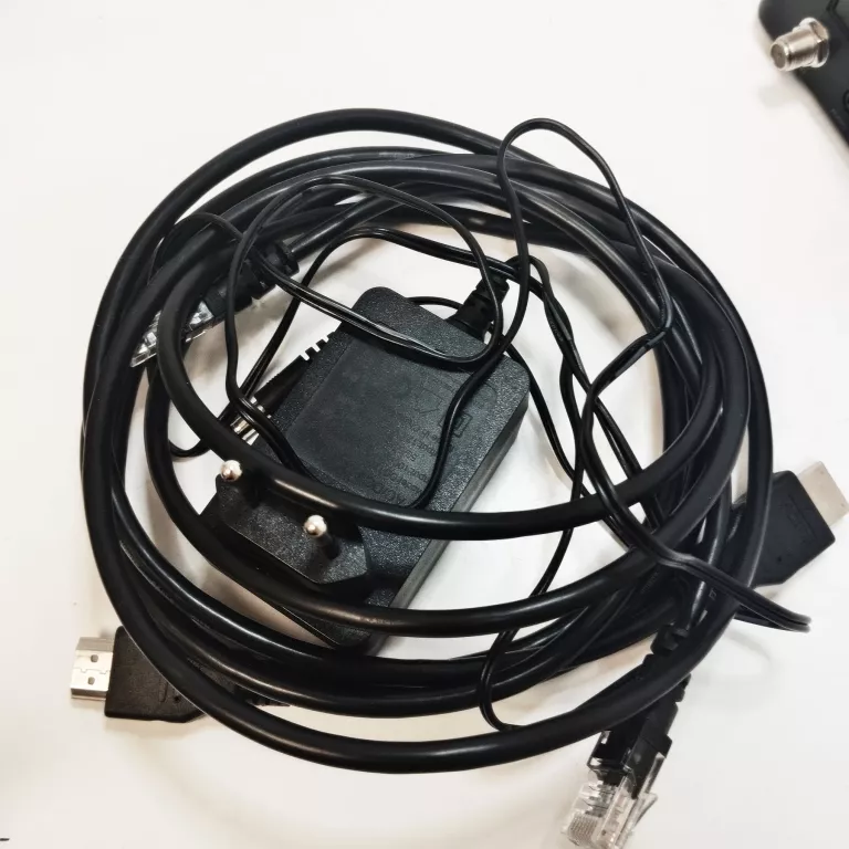 DEKODER TV SMART 4K BOX DV8981 VECTRA