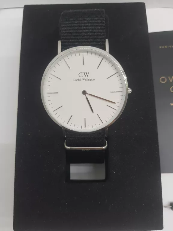 DANIEL WELLINGTON ZEGAREK DAMSKI CLASSIC PETITE CORNWALL 32 MM