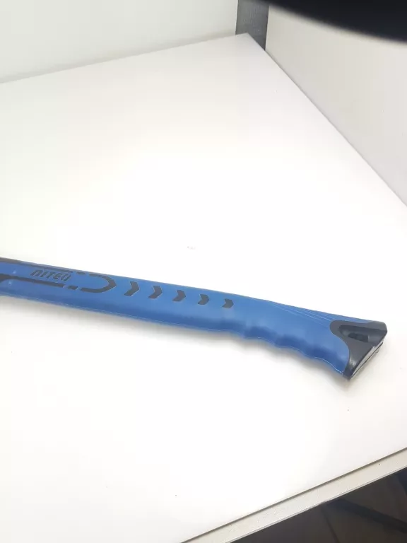 DŁUGA I DUŻA SIEKIERA NITEO ROZŁUPUJĄCA 90CM 3 KG