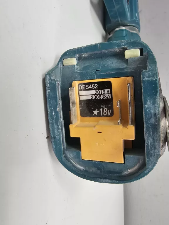 WKRĘTARKA TAŚMOWA MAKITA GFS452