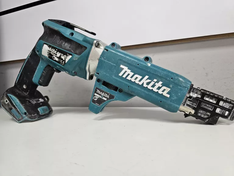 WKRĘTARKA TAŚMOWA MAKITA GFS452