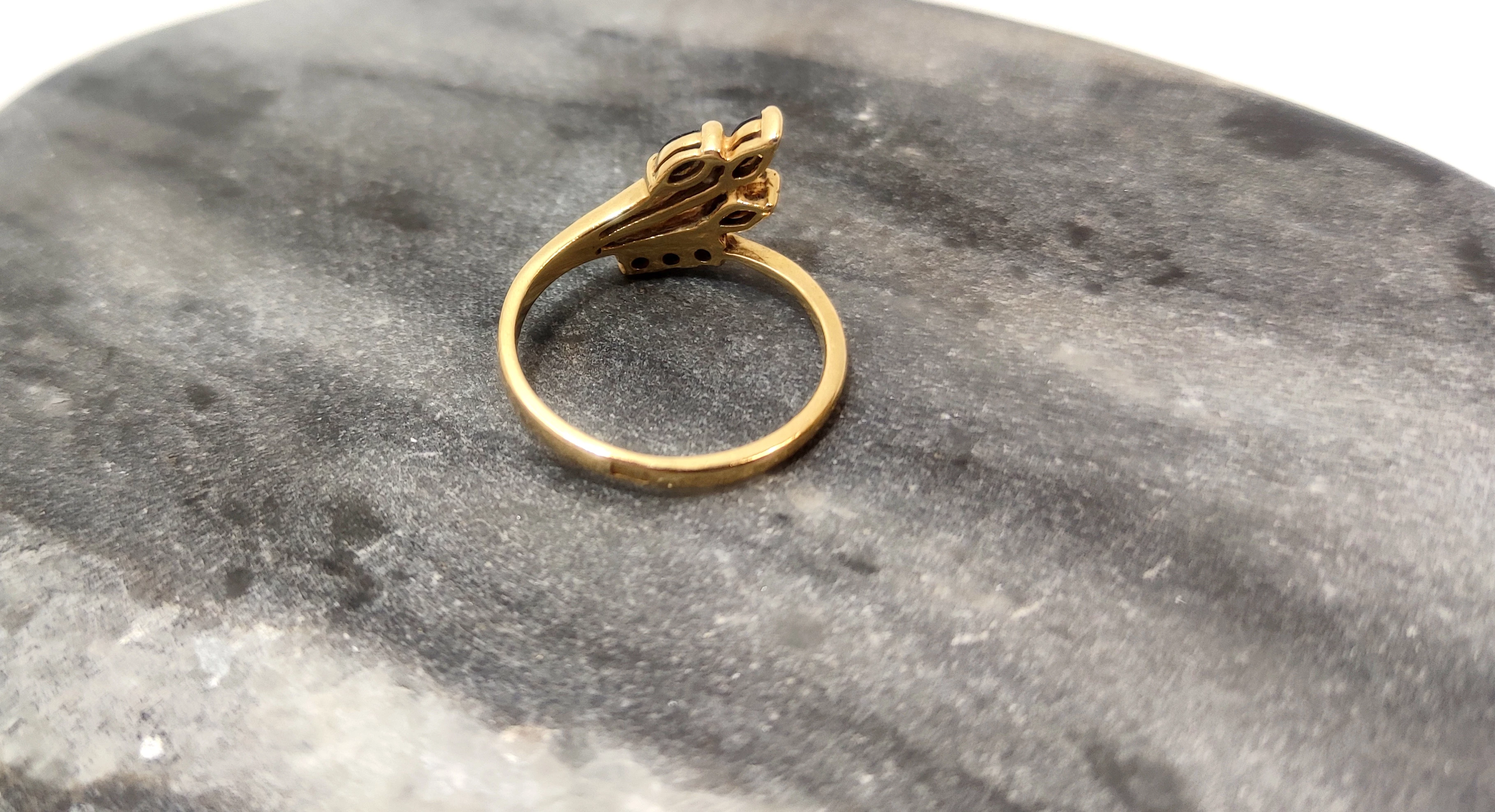 piekny-zloty-pierscionek-szafirycyrkonie-236g585r13-kamien-17088-128