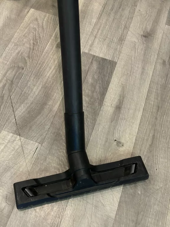 ODKURZACZ WARSZTATOWY KARCHER WD3