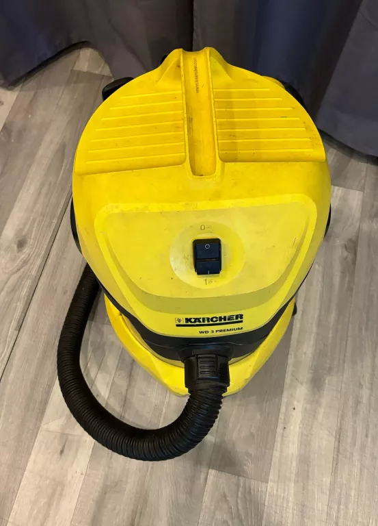 ODKURZACZ WARSZTATOWY KARCHER WD3