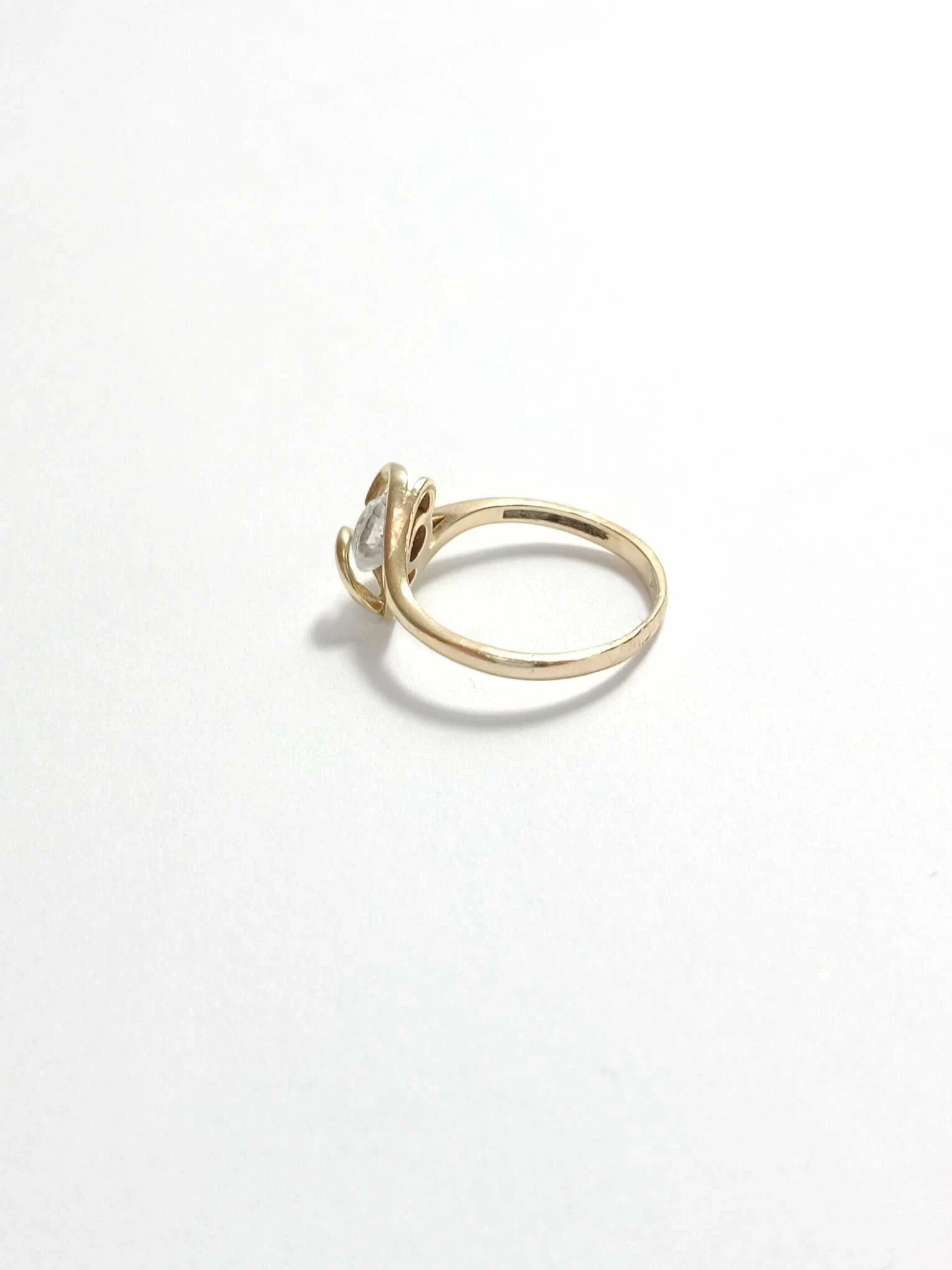 piekny-zloty-pierscionek-232-585-r14-ean-gtin-0023082801303