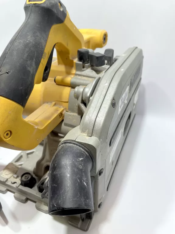 zaglebiarka-dewalt-dws520kt-stan-uzywany