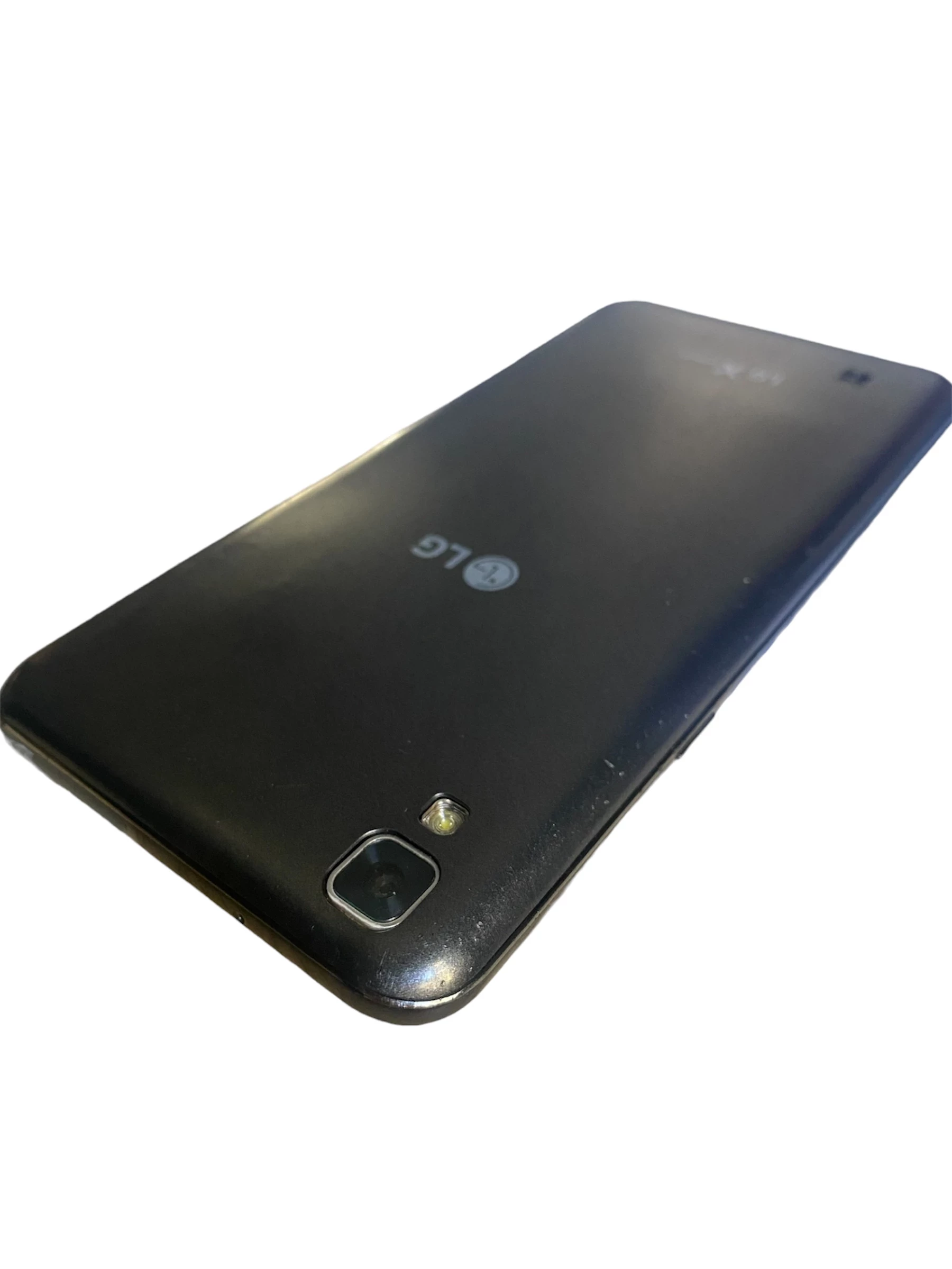 telefon-lg-k220-ean-gtin-8806087015232