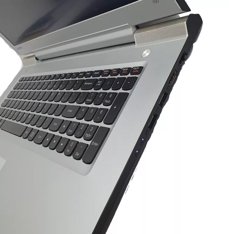 LAPTOP LENOVO IDEAPAD 700-17ISK - INTEL CORE I7 - DYSK 1 TB - 8 GB RAM