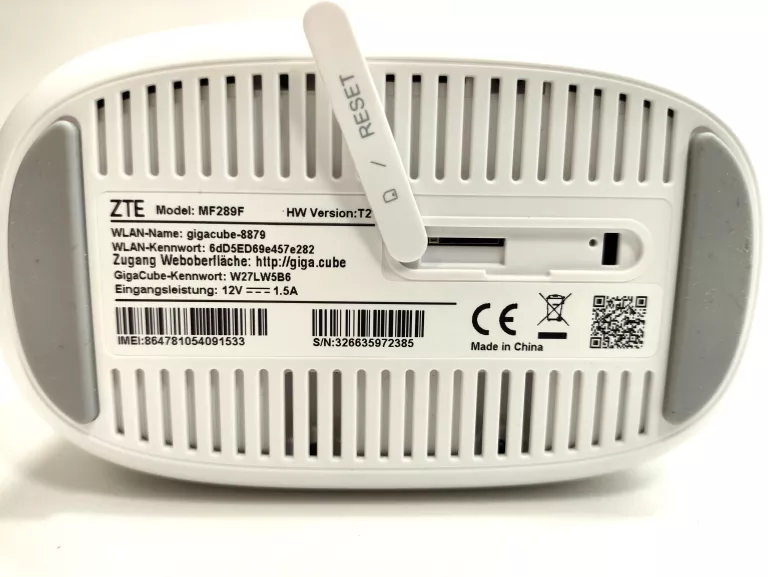 ROUTER ZTE VODAFONE GIGACUBE 4G / OPIS**
