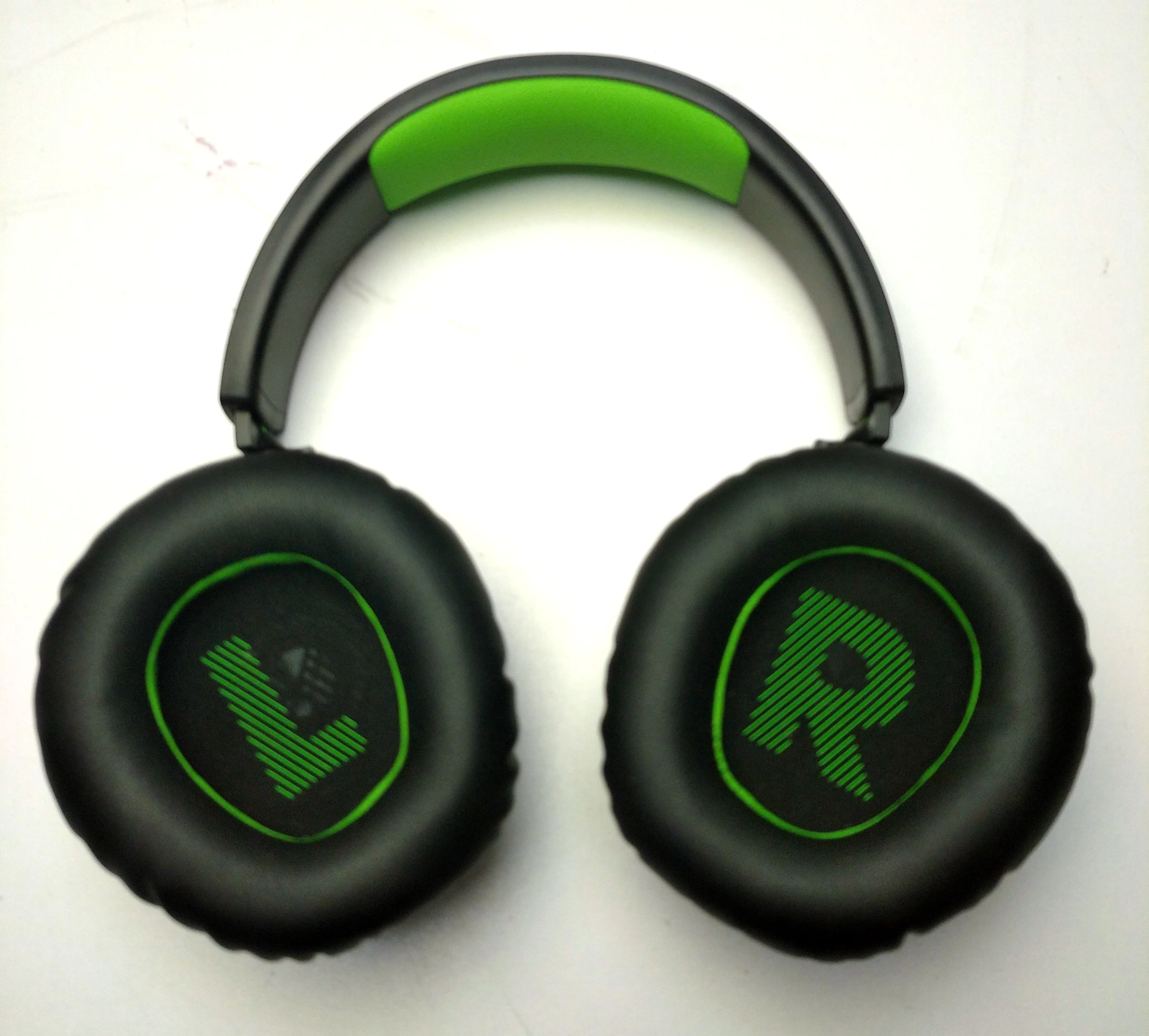 sluchawki-jbl-quantum-360x-bez-adaptera-usb-stan-11323-2