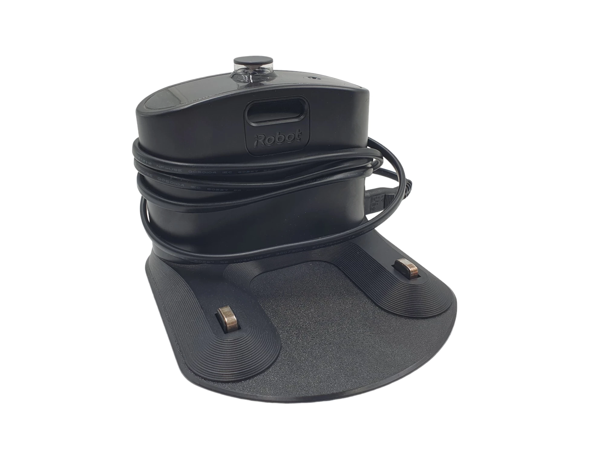 robot-sprzatajacy-irobot-roomba-676-stan-11323-2