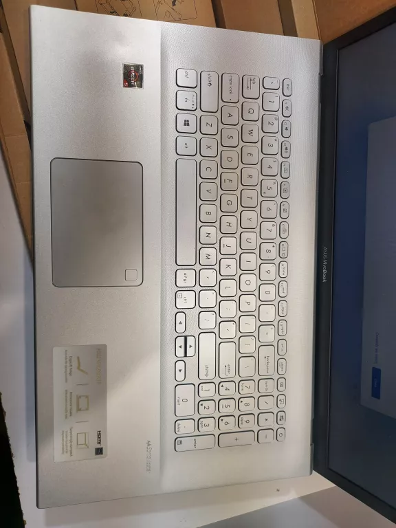 LAPTOP ASUS VIVOBOOK 17 M712DA (M712DA-AU172T)
