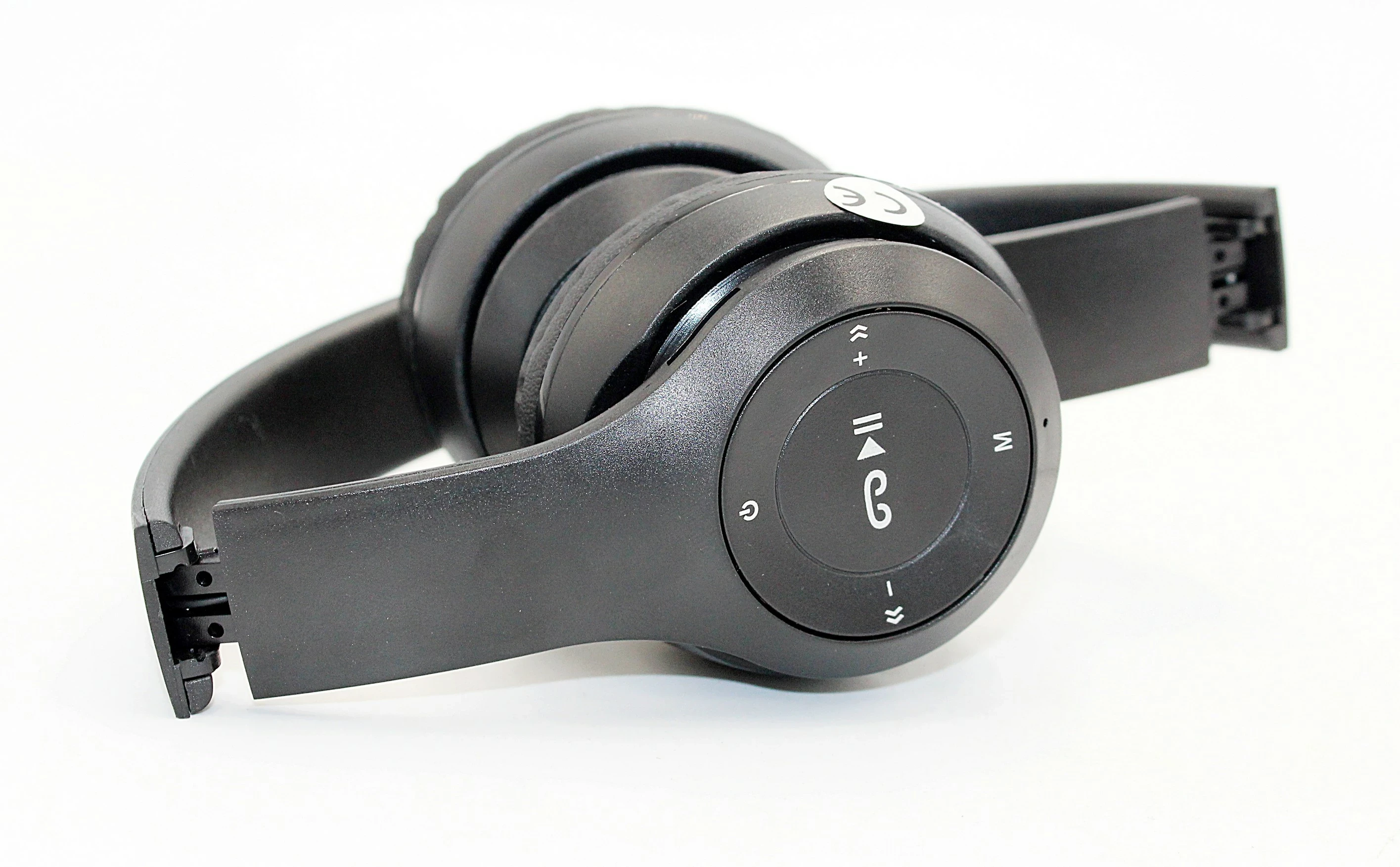 sluchawki-bezprzewodowe-nauszne-dunmoon-s22757-mikrofon-203689-217777