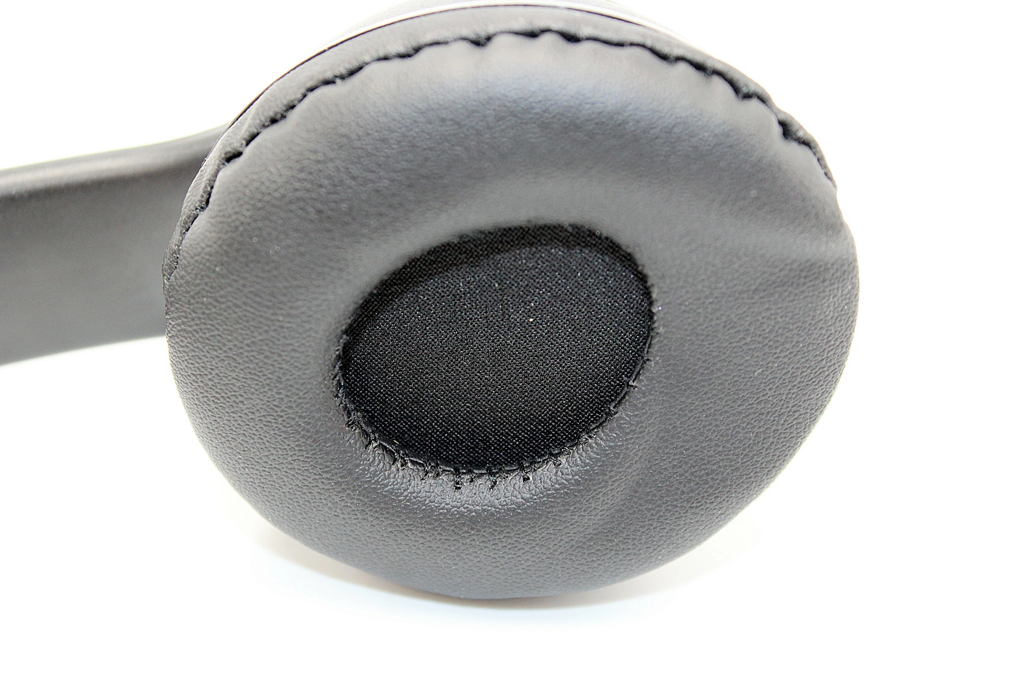 sluchawki-bezprzewodowe-nauszne-dunmoon-s22757-impedancja-320