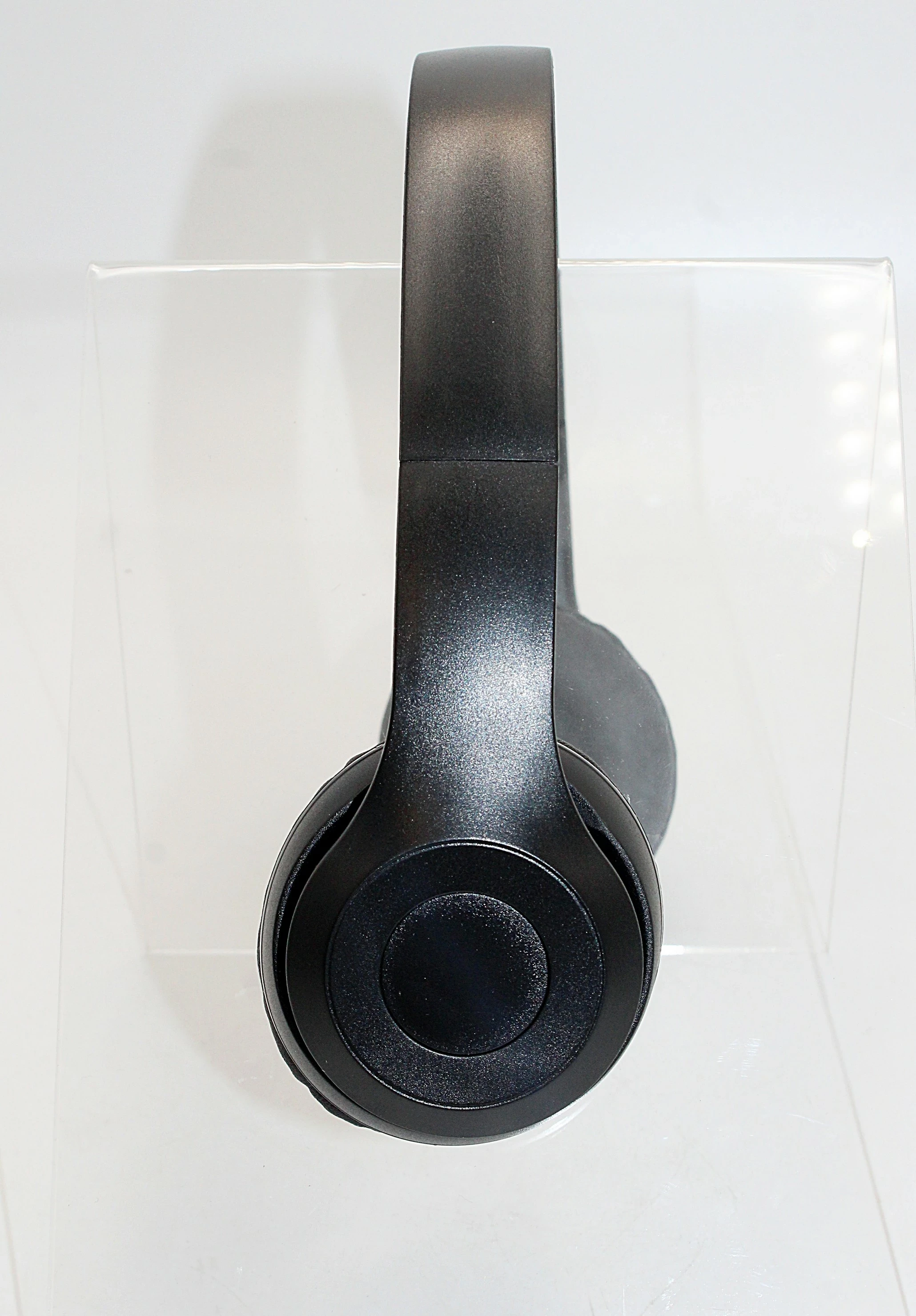 sluchawki-bezprzewodowe-nauszne-dunmoon-s22757-stan-11323-2